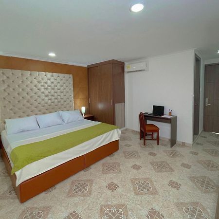 Hotel Prado 72 Inn Барранкилья Экстерьер фото