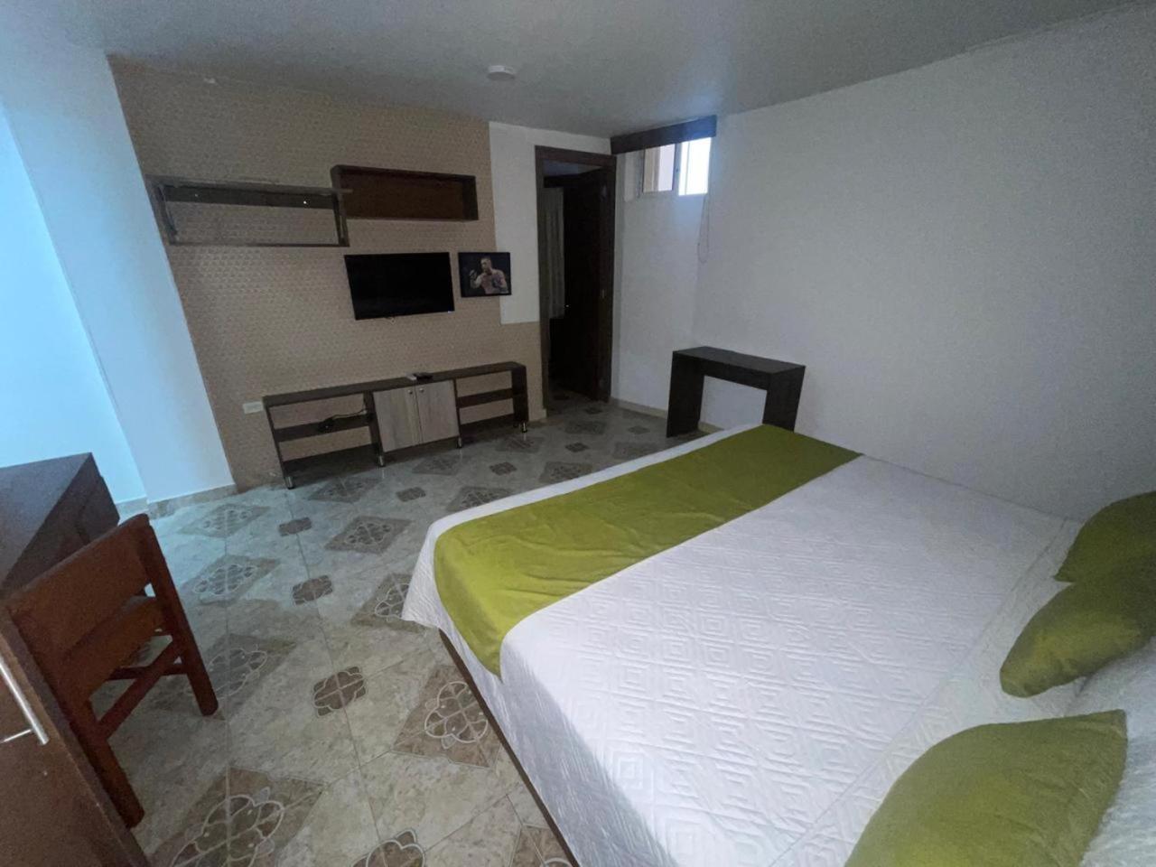 Hotel Prado 72 Inn Барранкилья Экстерьер фото
