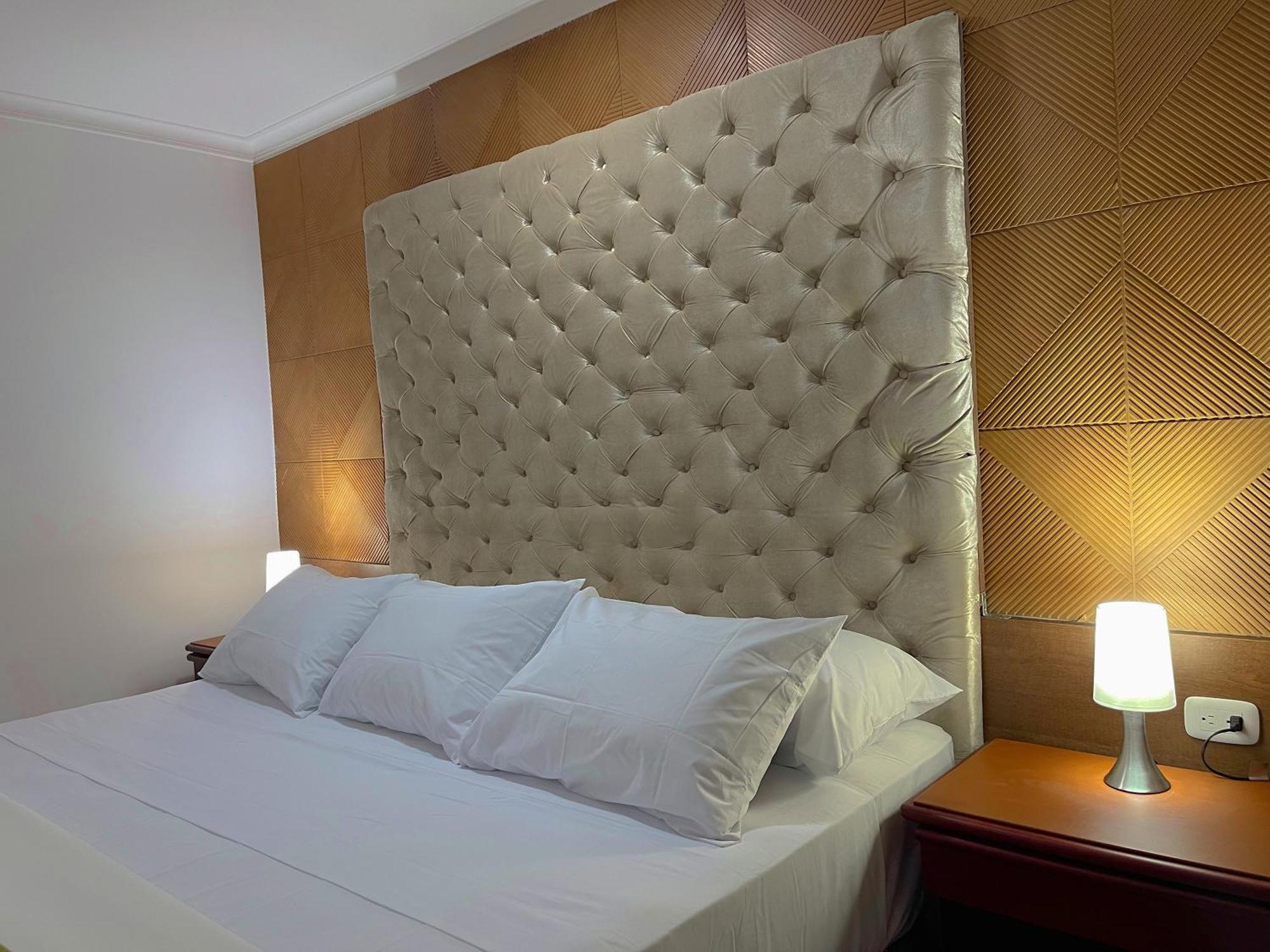 Hotel Prado 72 Inn Барранкилья Экстерьер фото