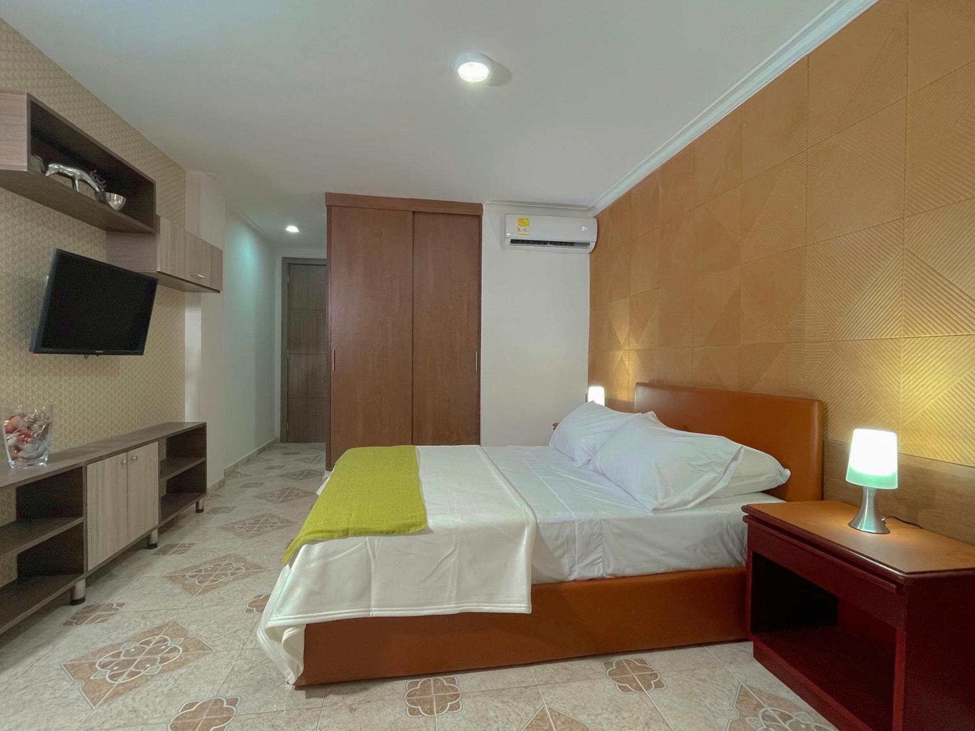 Hotel Prado 72 Inn Барранкилья Экстерьер фото